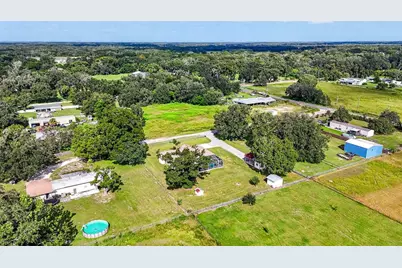 3412 Wolfe Road, Zephyrhills, FL 33541 - Photo 77