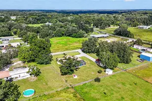 3412 Wolfe Rd, Zephyrhills, FL 33541 - Photo 77