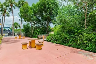 4435 1st St NE, Saint Petersburg, FL 33703 - Photo 15