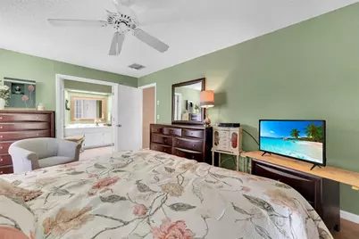 1617 Kilwinning Court, Palm Harbor, FL 34684 - Photo 13