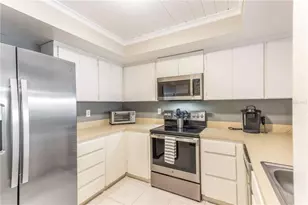 700 Island Way, Clearwater Beach, FL 33767 - Photo 15