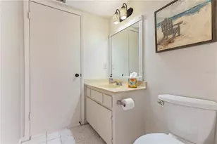 700 Island Way, Clearwater Beach, FL 33767 - Photo 19