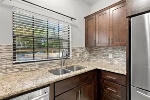 301 Los Prados Dr, Safety Harbor, FL 34695 - Photo 11