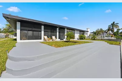 3917 E Eden Roc Circle, Tampa, FL 33634 - Photo 23