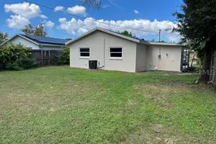 3672 136th Ave, Largo, FL 33771 - Photo 9