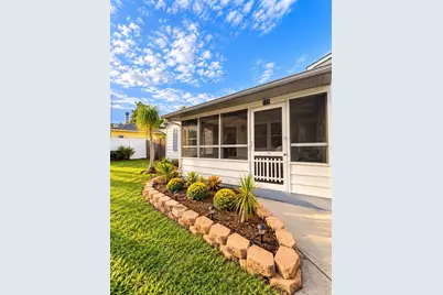 109 W Grapefruit Circle, Clearwater, FL 33759 - Photo 27
