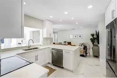 3923 Doral Drive, Tampa, FL 33634 - Photo 5