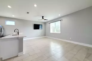 3420 Temple St, Tampa, FL 33619 - Photo 3