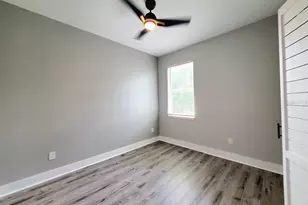 3420 Temple St, Tampa, FL 33619 - Photo 17