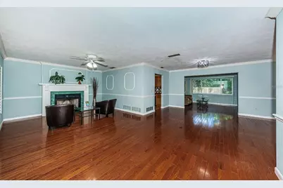 499 Jewel Court, Belleair Bluffs, FL 33770 - Photo 5