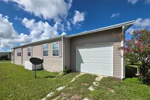 37321 Eileen Ave, Zephyrhills, FL 33542 - Photo 39