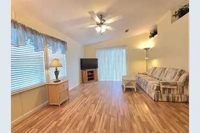 37321 Eileen Avenue, Zephyrhills, FL 33542 - Photo 15