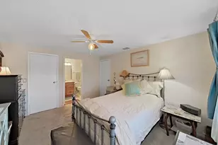 129 Camphor Cir, Oldsmar, FL 34677 - Photo 27