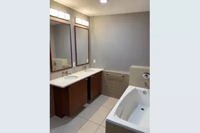 111 N 12th Street #1621, Tampa, FL 33602 - Photo 7