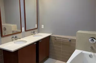 111 N 12th St, Tampa, FL 33602 - Photo 7