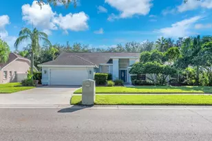 4008 Eagles Nest Dr, Valrico, FL 33596 - Photo 1