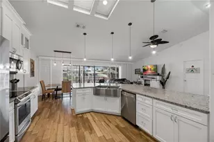 743 Kingston Ct, Apollo Beach, FL 33572 - Photo 13