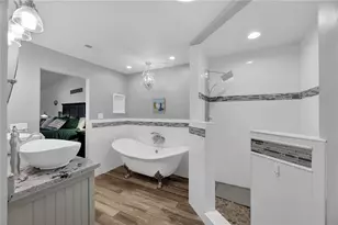 743 Kingston Ct, Apollo Beach, FL 33572 - Photo 23