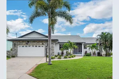 743 Kingston Court, Apollo Beach, FL 33572 - Photo 1