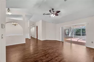 4008 Eagles Nest Dr, Valrico, FL 33596 - Photo 13