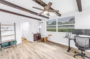 7599 Meadowlawn Dr N, Saint Petersburg, FL 33702 - Photo 27