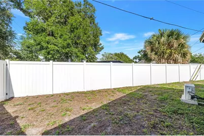 7599 Meadowlawn Drive N, Saint Petersburg, FL 33702 - Photo 41