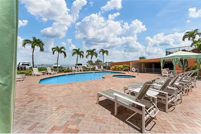 5301 Gulf Blvd. Boulevard #E406, Saint Pete Beach, FL 33706 - Photo 7
