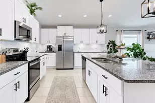 236 Rain Berry Ave, Ruskin, FL 33570 - Photo 15