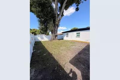 5808 N Lois Avenue, Tampa, FL 33614 - Photo 13