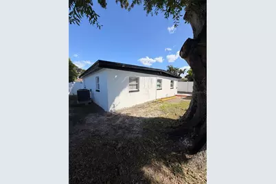5808 N Lois Avenue, Tampa, FL 33614 - Photo 11