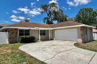 1410 Shady Ln Dr, Brandon, FL 33510 - Photo 1