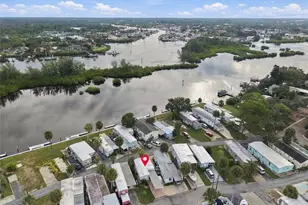 800 Chesapeake Dr, Tarpon Springs, FL 34689 - Photo 43
