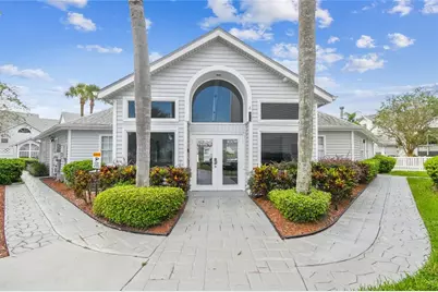 12291 Armenia Gables Circle, Tampa, FL 33612 - Photo 3