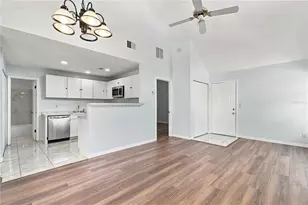 12291 Armenia Gables Cir, Tampa, FL 33612 - Photo 3