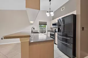 11959 Murray Ave, Seminole, FL 33778 - Photo 15