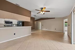 11959 Murray Ave, Seminole, FL 33778 - Photo 9