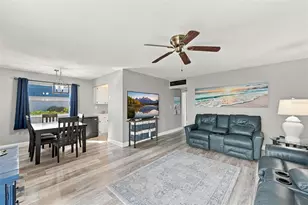 1901 Andover Way, Sun City Center, FL 33573 - Photo 23