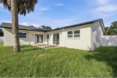 13918 Briardale Lane, Tampa, FL 33618 - Photo 57