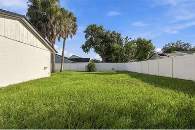 13918 Briardale Lane, Tampa, FL 33618 - Photo 61