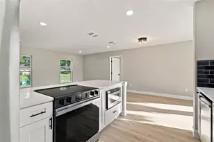 13918 Briardale Ln, Tampa, FL 33618 - Photo 27