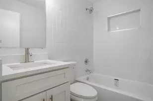 7205 51st Ave N, Saint Petersburg, FL 33709 - Photo 13