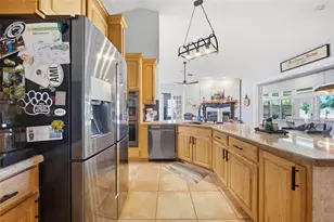 13100 Lilita Ave, Dover, FL 33527 - Photo 9