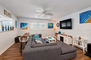 614 Lyndhurst St, Dunedin, FL 34698 - Photo 3
