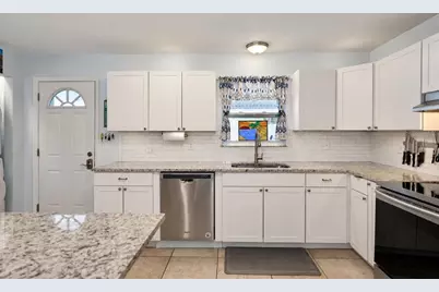 614 Lyndhurst Street, Dunedin, FL 34698 - Photo 11