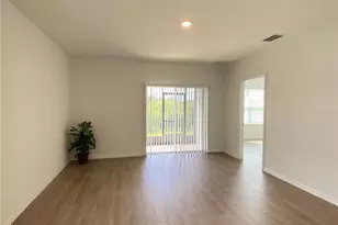 32354 Weathered Oak Dr, Wesley Chapel, FL 33543 - Photo 9
