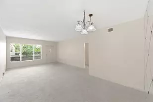 2462 Brazilia Dr, Clearwater, FL 33763 - Photo 9