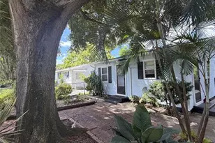 4480 Newark St N, Saint Petersburg, FL 33714 - Photo 1