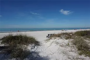 9715 Harrell Ave, Treasure Island, FL 33706 - Photo 7
