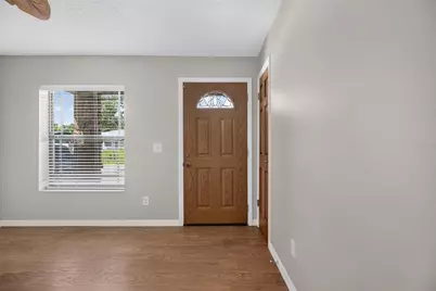 906 Cutler Drive, Seffner, FL 33584 - Photo 7