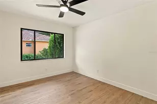 10309 Reclinata Ln, Tampa, FL 33618 - Photo 27